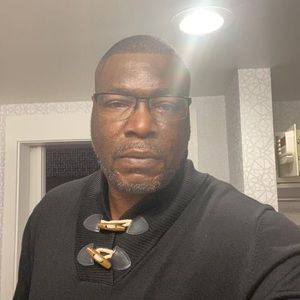 Meet your Posher, Charles